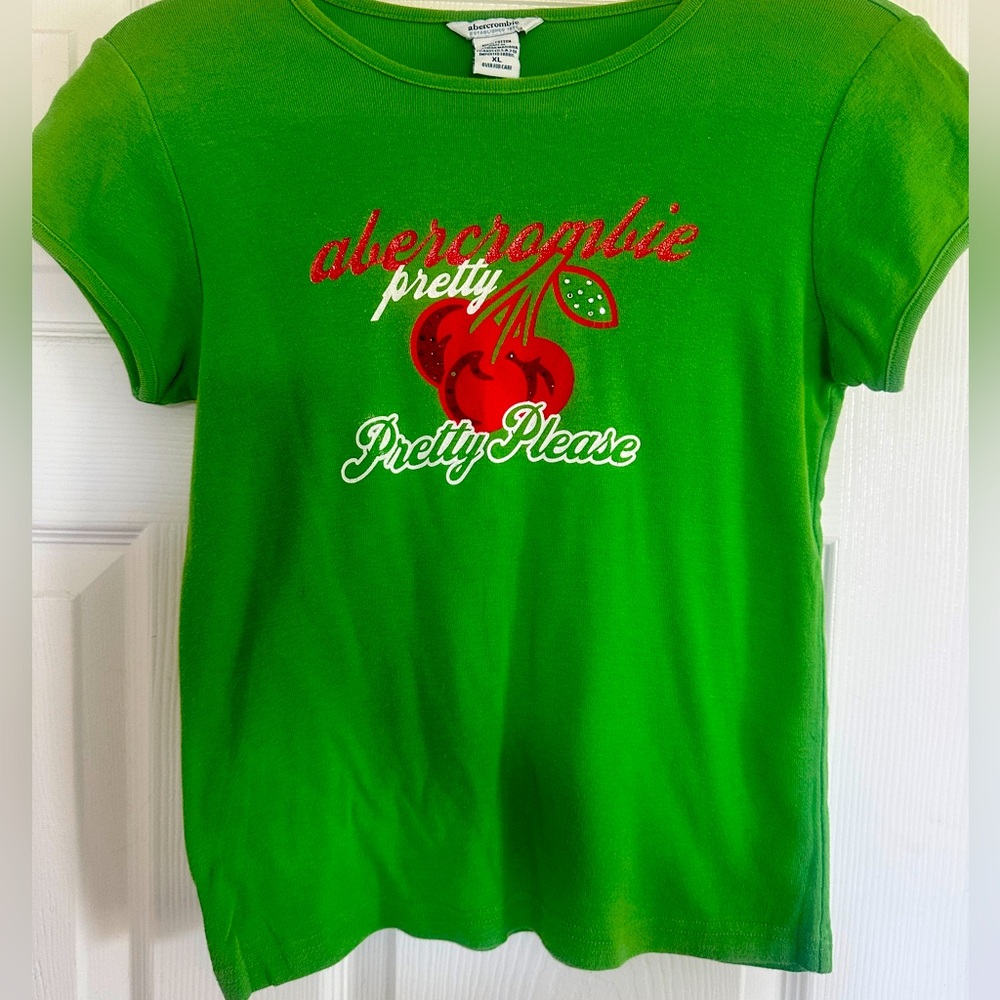 Vintage Abercrombie Kids Green Cherry Graphic Tee 🍒
